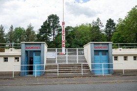 Façade de la piscine Alexandre Braud